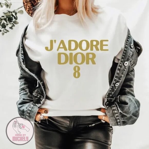 J’adore Dior number 8 Graphic T-Shirt - Picture 2 of 4